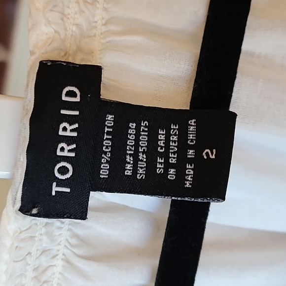 14. Torrid vintage embroidered white peasant blouse - Picture 14 of 16